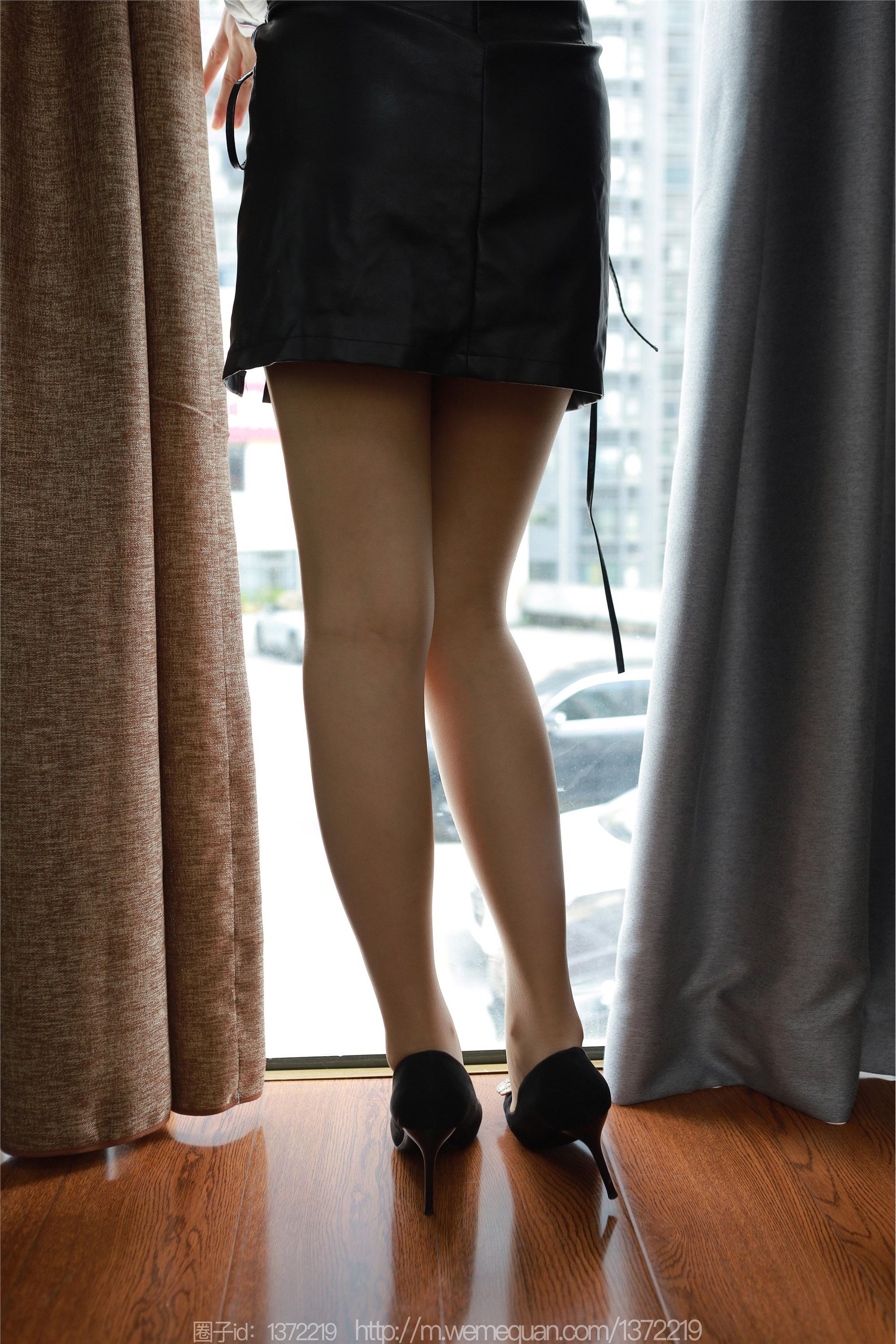 IESS异思趣向  2023.10.01 丝享家 1547 小宝《不开灯的房间》